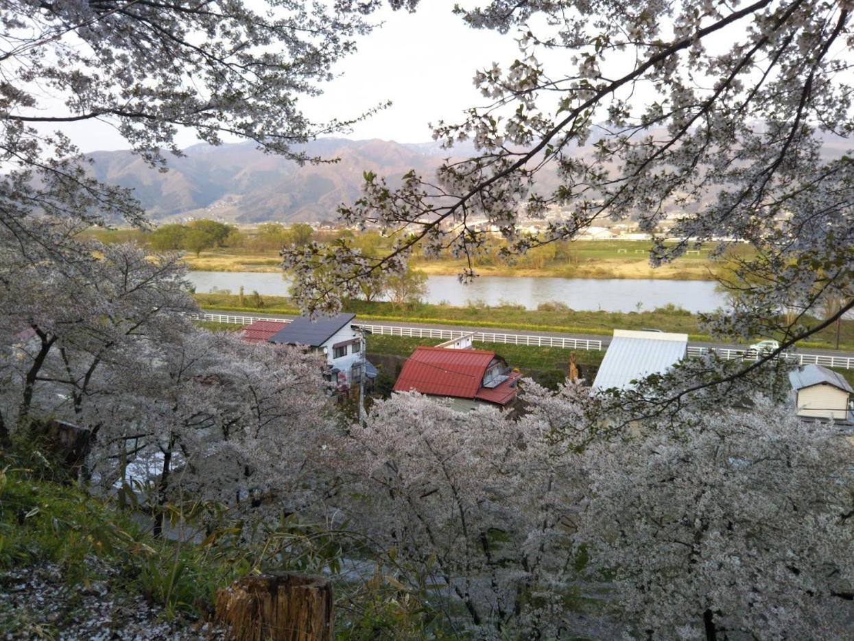 Guest House Hostel Yukuru Iiyama Exterior photo